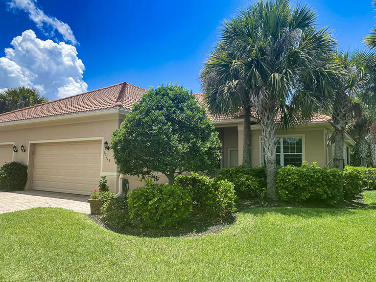 Twin Villa Seasonal Riverwood Realty